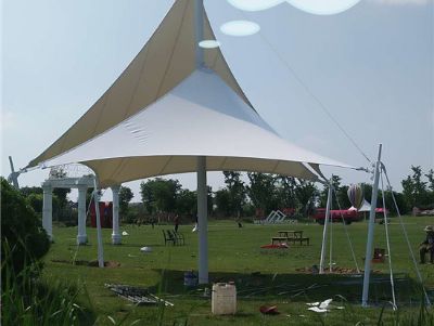 膜結(jié)構(gòu)建筑廣場